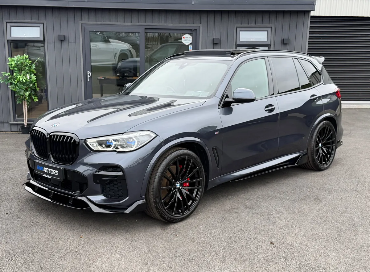 2023/231 BMW X5 30d MSPORT PRO PACK - Image 2