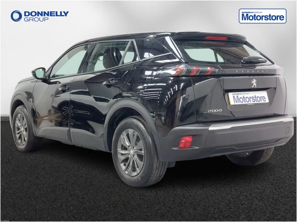 Peugeot 2008 E- Electric Estate Active Premium - Image 2