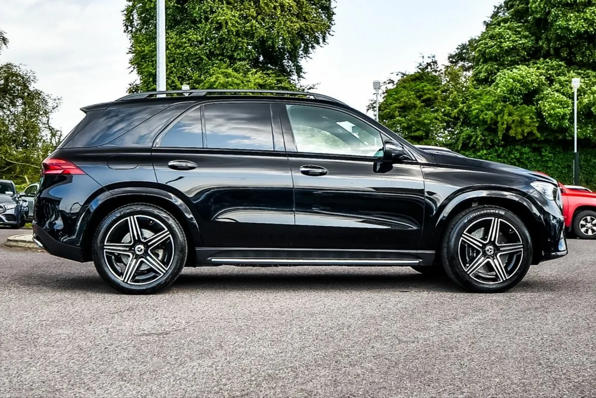 Mercedes-Benz GLE 400e AMG 4Matic 375bhp PHEV - Image 4
