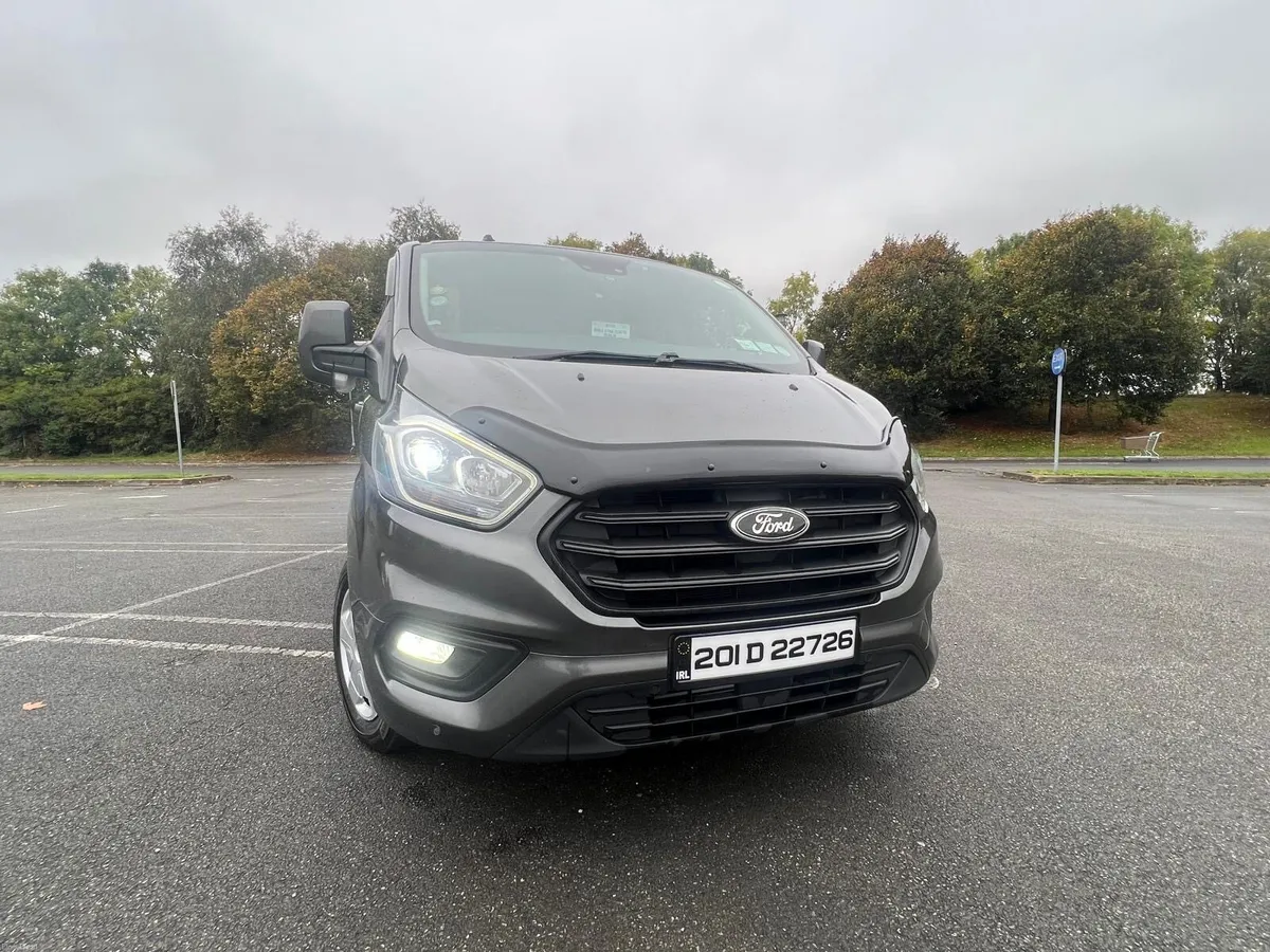 Taxi Ford Transit Custom wheelchair 2020 - Image 2