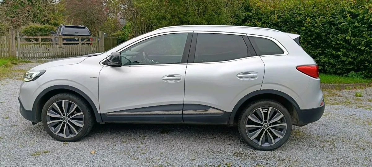 Renault Kadjar Signature Nav – Auto – Leather - Image 2