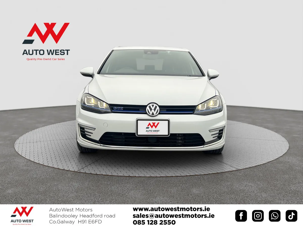 2015 Volkswagen Golf GTE 1.4 TSI Plug-In Hybrid - Image 3