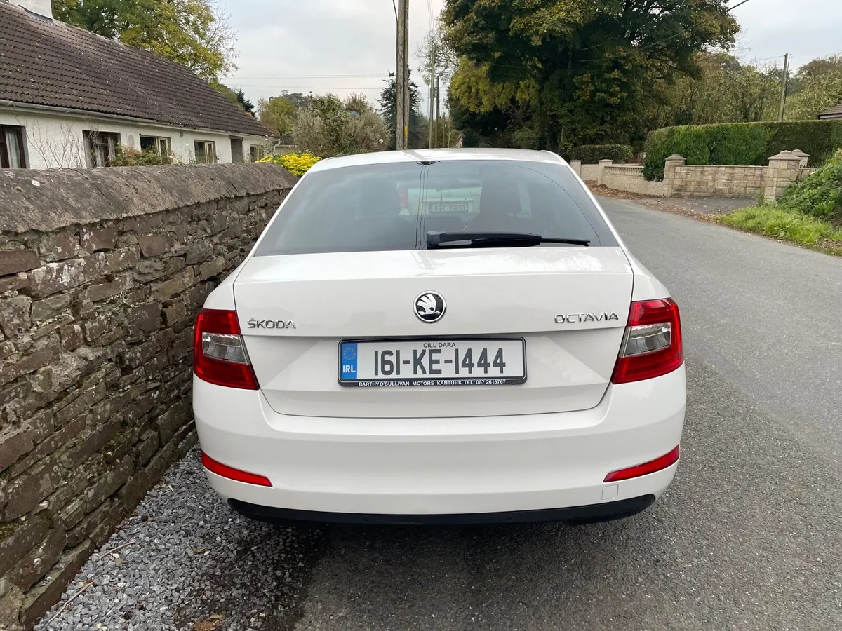 Skoda Octavia 2016 - Image 4