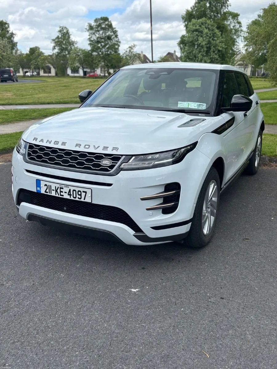 Range Rover Evoque 2021 P300e - Image 1