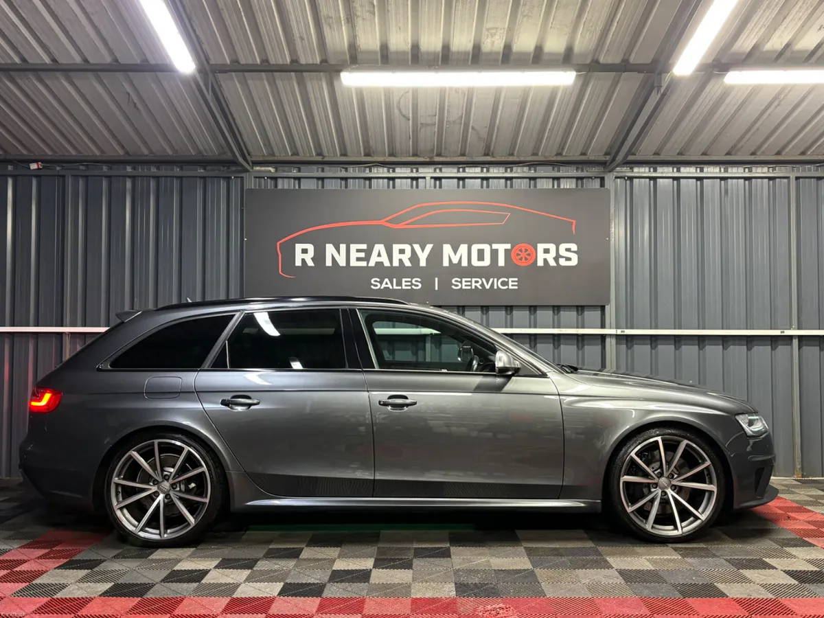 2015 Audi RS4 4.2 FSI RS4 QUATTRO AVANT - Image 4