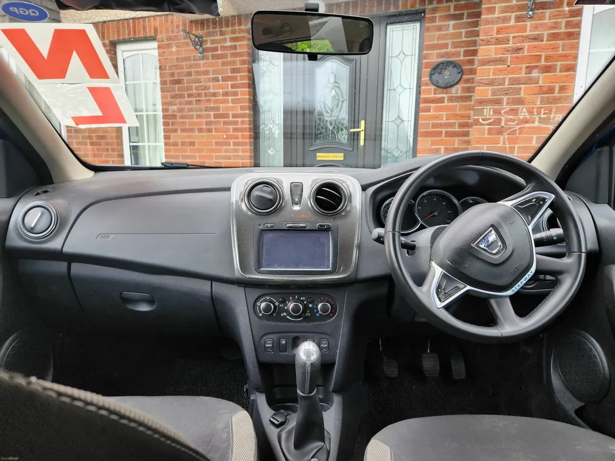 Dacia Sandero Stepway 2019 - Image 3