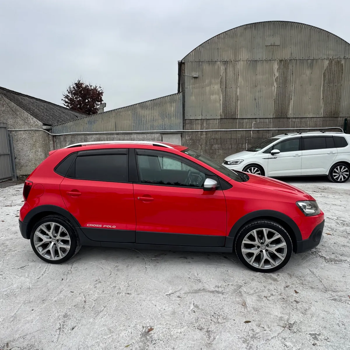 Volkswagen Polo 2014 Cross - Image 3