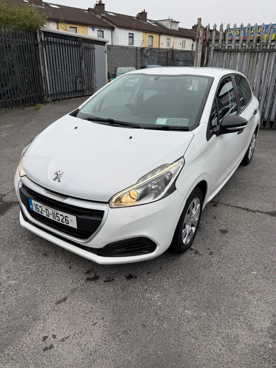 Peugeot 208 1.2 Petrol NCT - Image 4