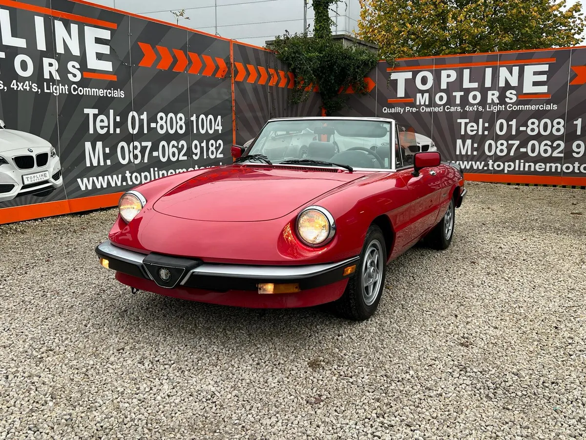 Alfa Romeo Spider //BRAND NEW RESPRAY//SPOTLESS/RA - Image 2