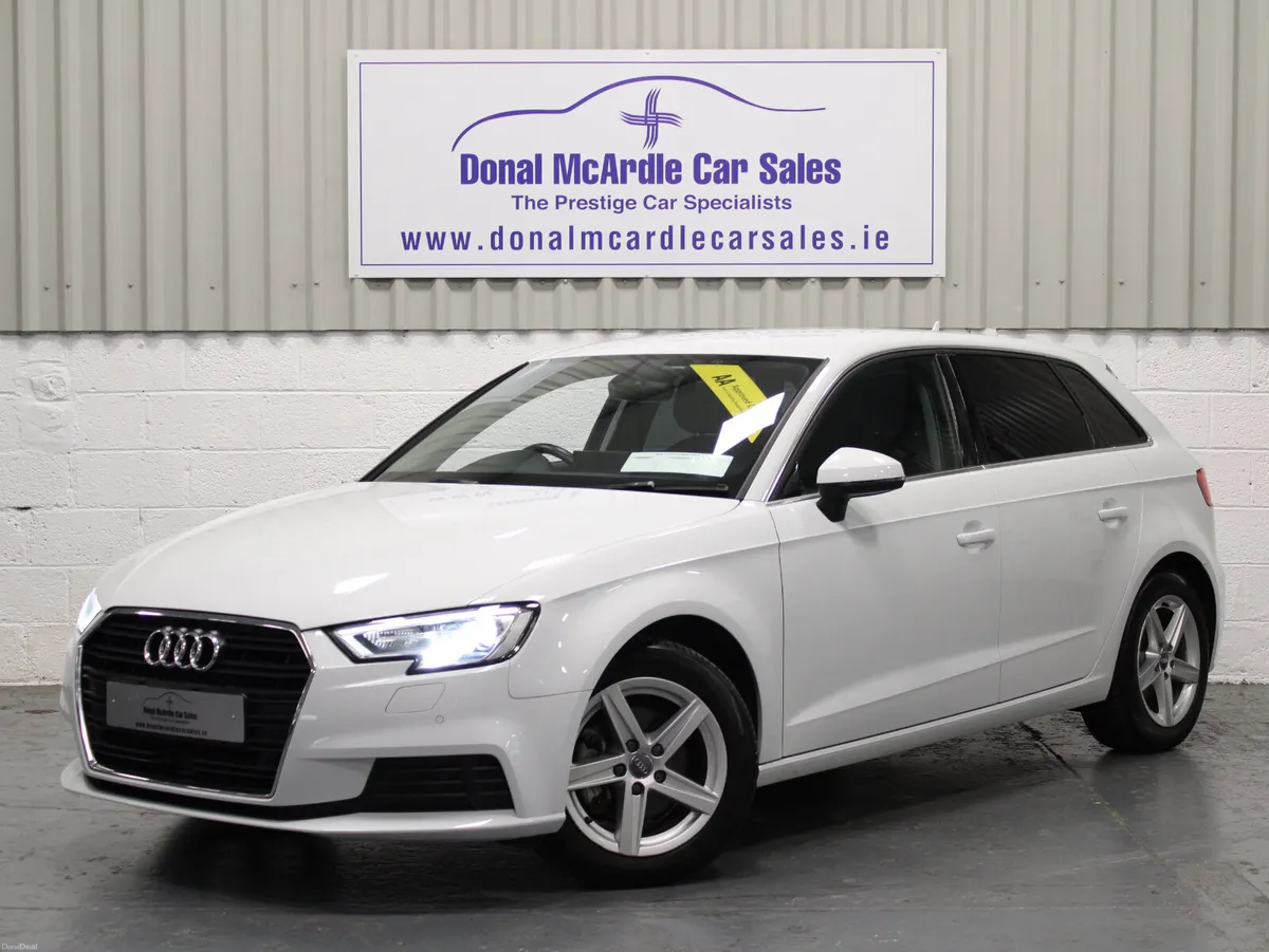 2017 (172) AUDI A3 HATCHBACK - Image 1