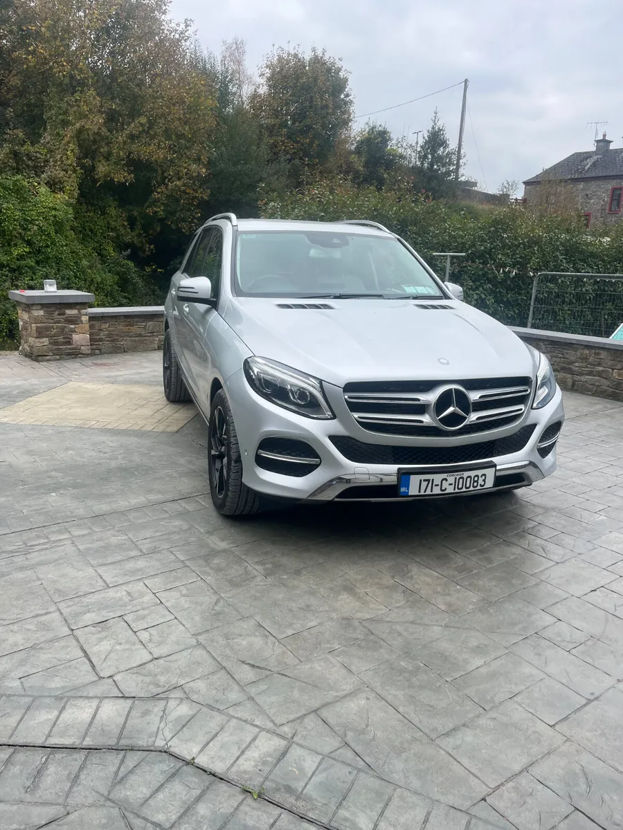 Mercedes-Benz GLE 2017 - Image 3