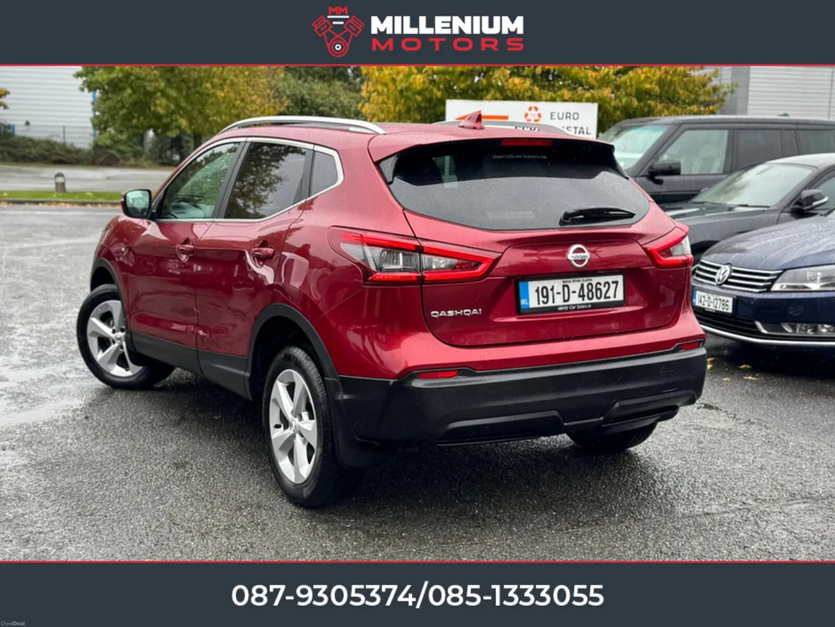 Nissan Qashqai ONE OWNER TOP SPEC - Image 6
