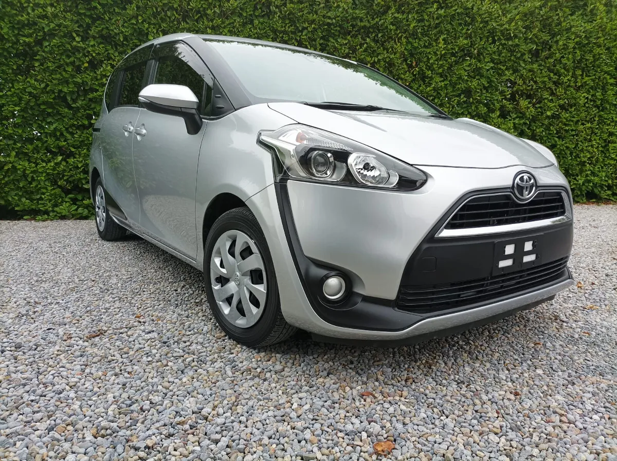 Toyota Sienta 1.5 Petrol Automatic, 2016 - Image 1