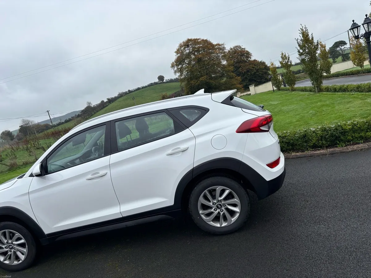 Hyundai Tucson - Image 4