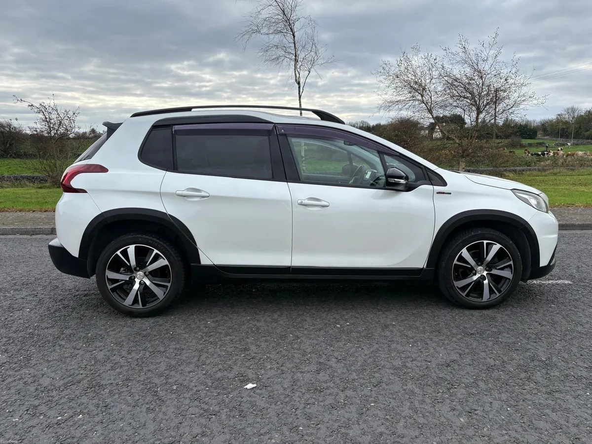 2016 PEUGEOT 2008 1.2 PETROL AUTOMATIC - Image 6