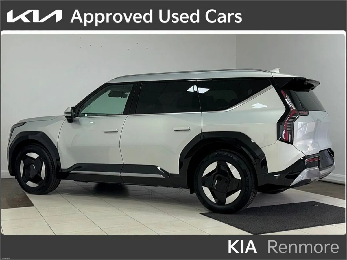 Kia EV9 Earth EV9 7 Seater Fully Electric with a 9 - Image 4