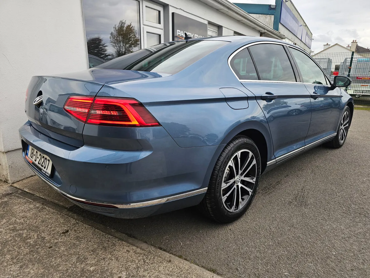 2018 Volkswagen Passat 1.6Tdi Highline Manual - Image 3