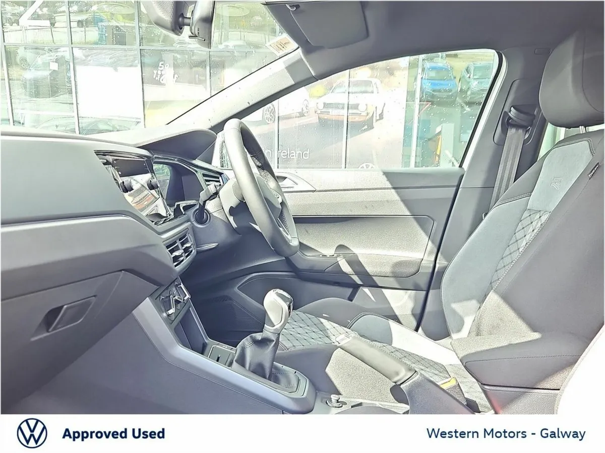 Volkswagen Polo R-LINE 1.0 TSI 95HP M5F - Image 4