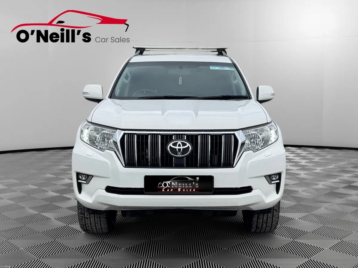 Toyota Land Cruiser 2023 *NO VAT* 5SEAT COMMERCIAL - Image 5