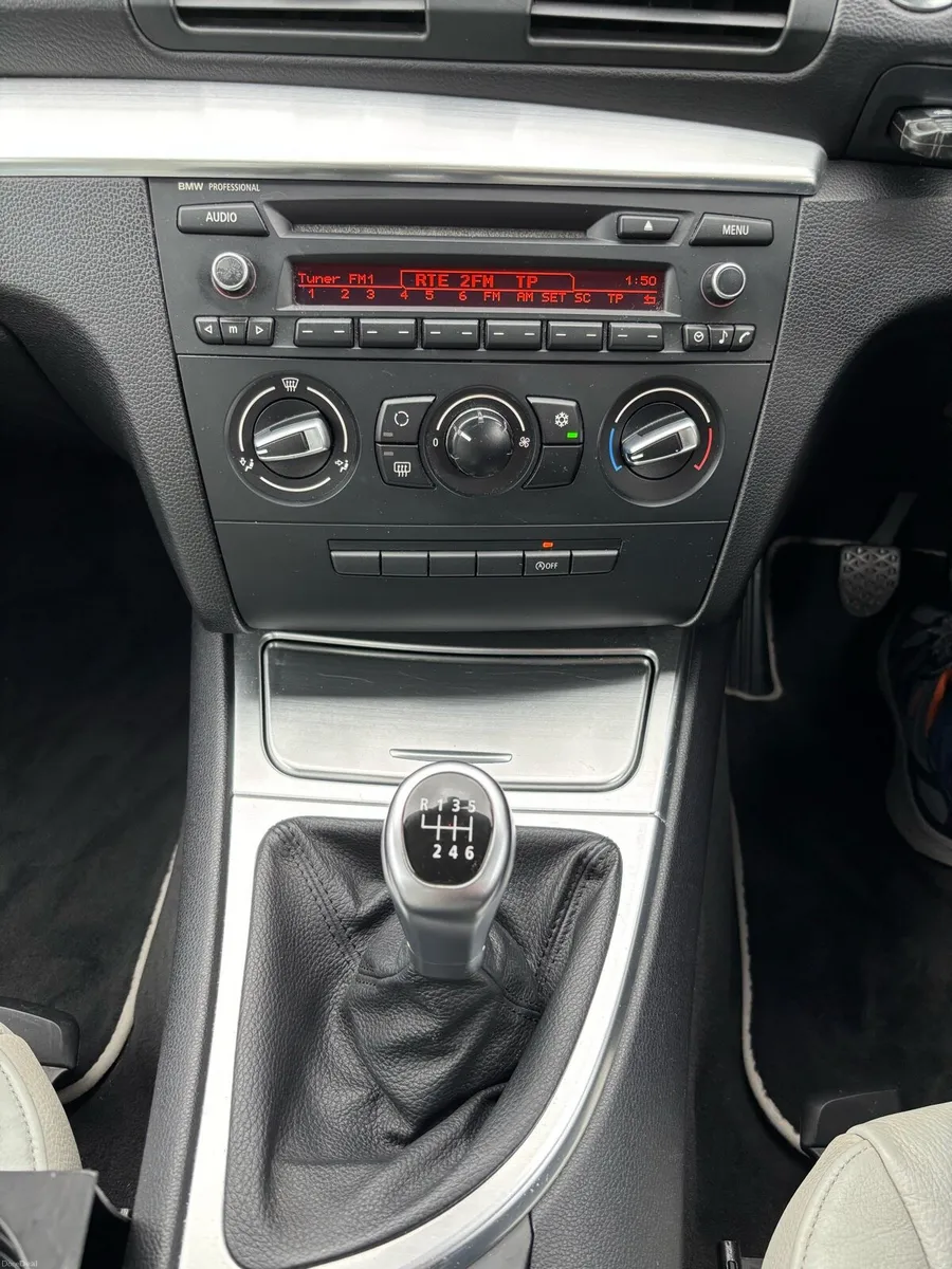 BMW 118d 2012 - Image 4