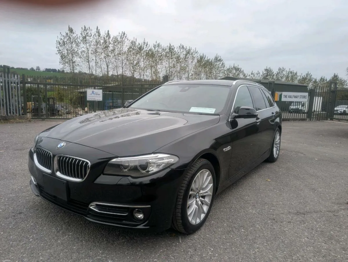 BMW 523D Luxury - Image 1