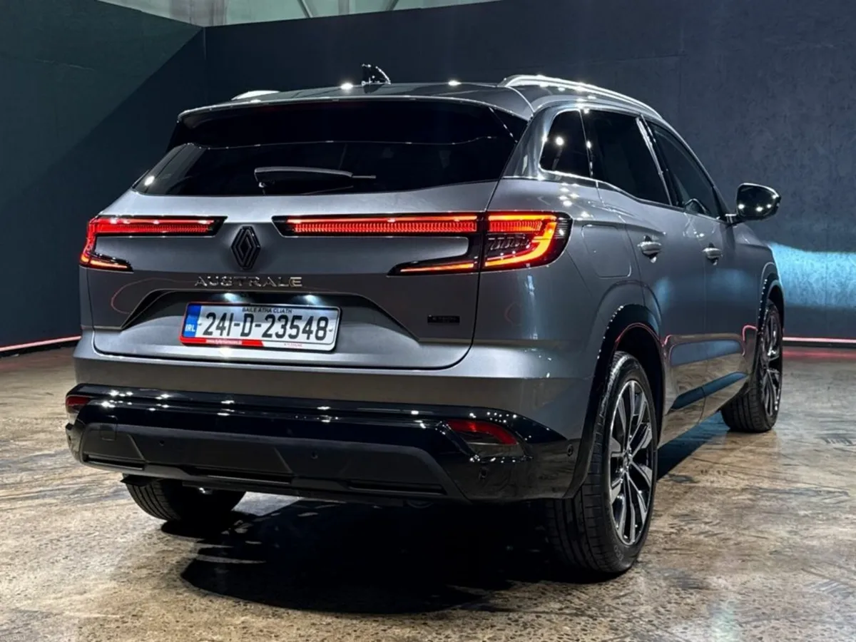 Renault Austral E-TECH HYBRID 1.2L AUTOMATIC - REV - Image 4