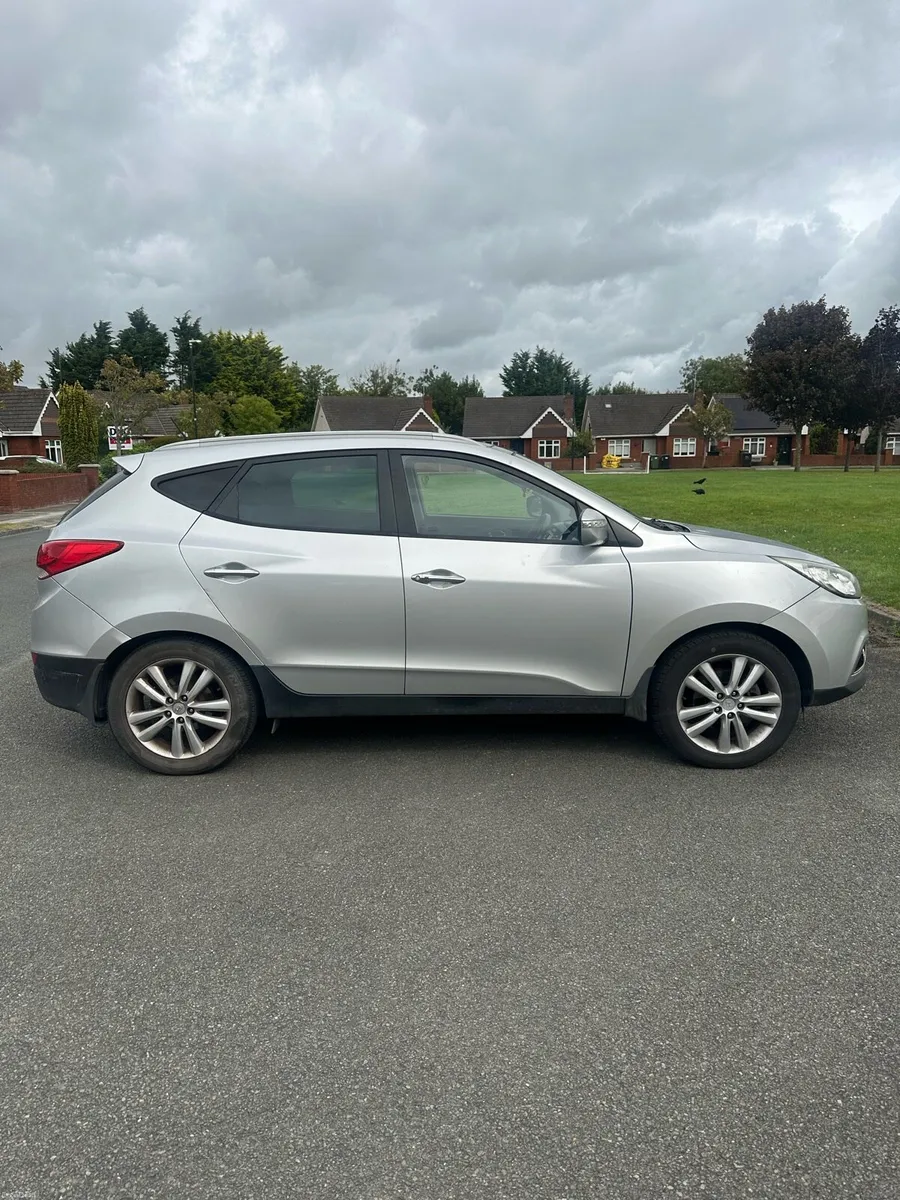 Hyundai IX35 2010 premium 4WD - Image 3