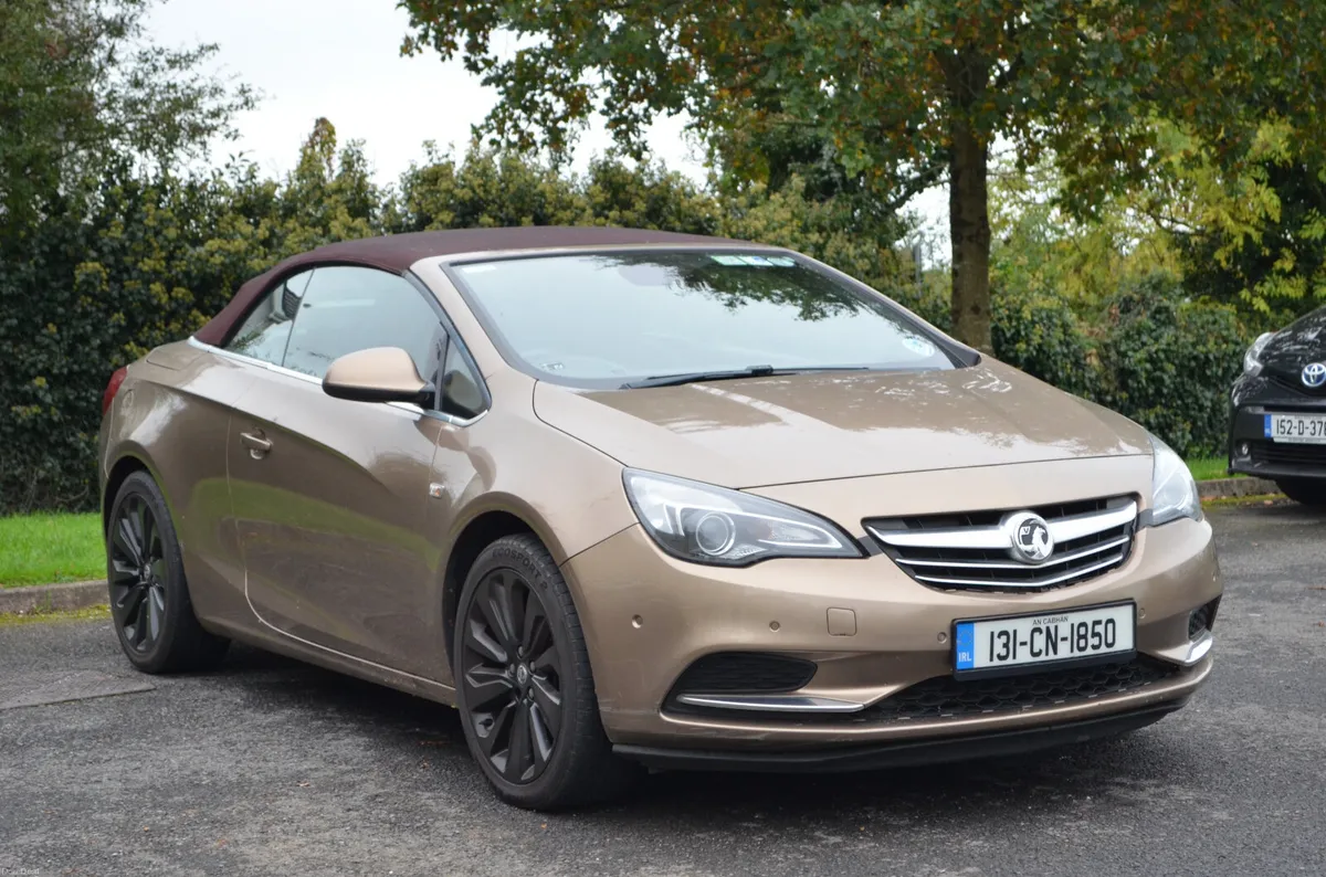 Vauxhall Cascada 2013 | convertible | Manual - Image 1