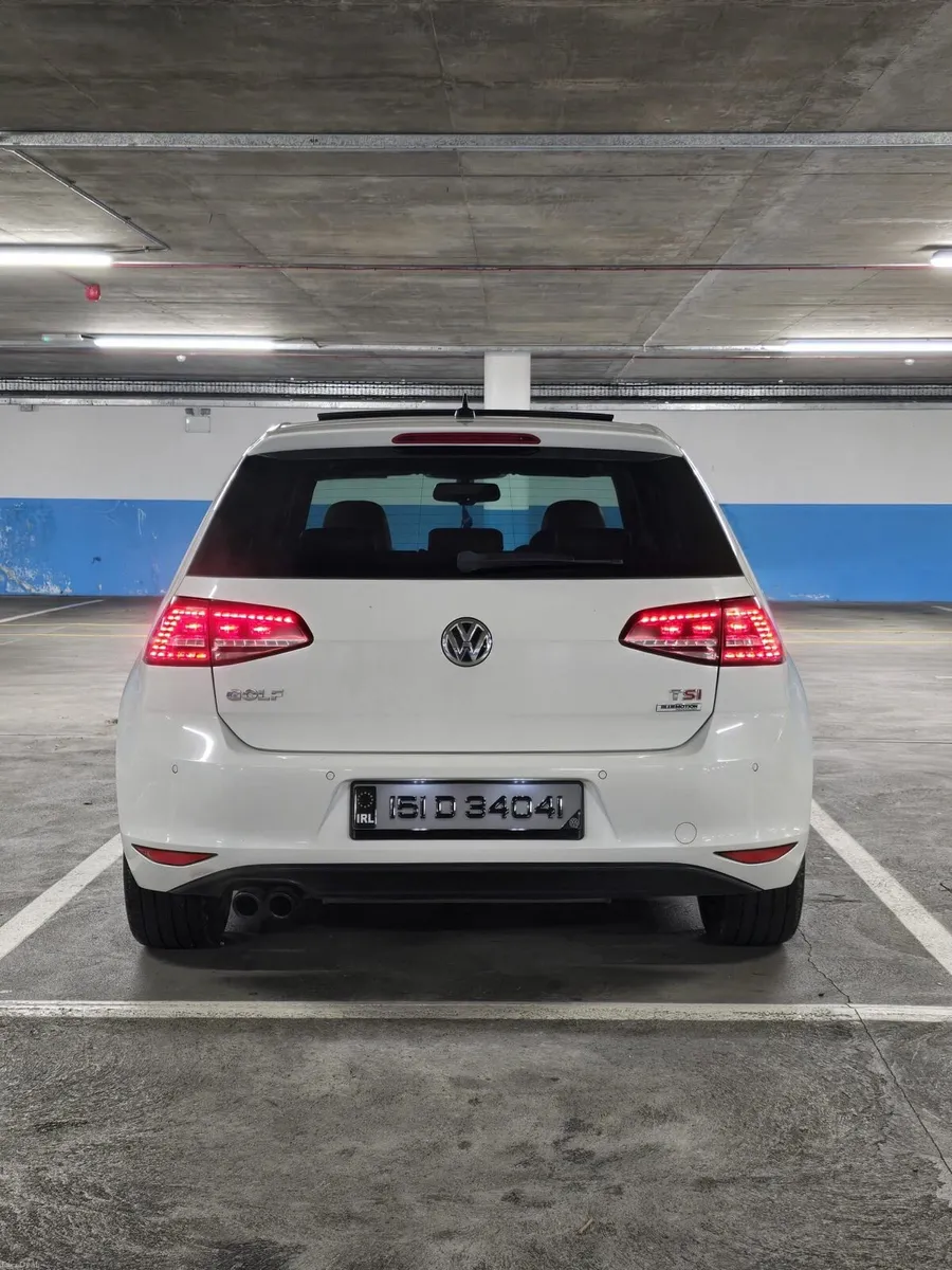 Volkswagen Golf 151 40th Anniversary Edition - Image 4