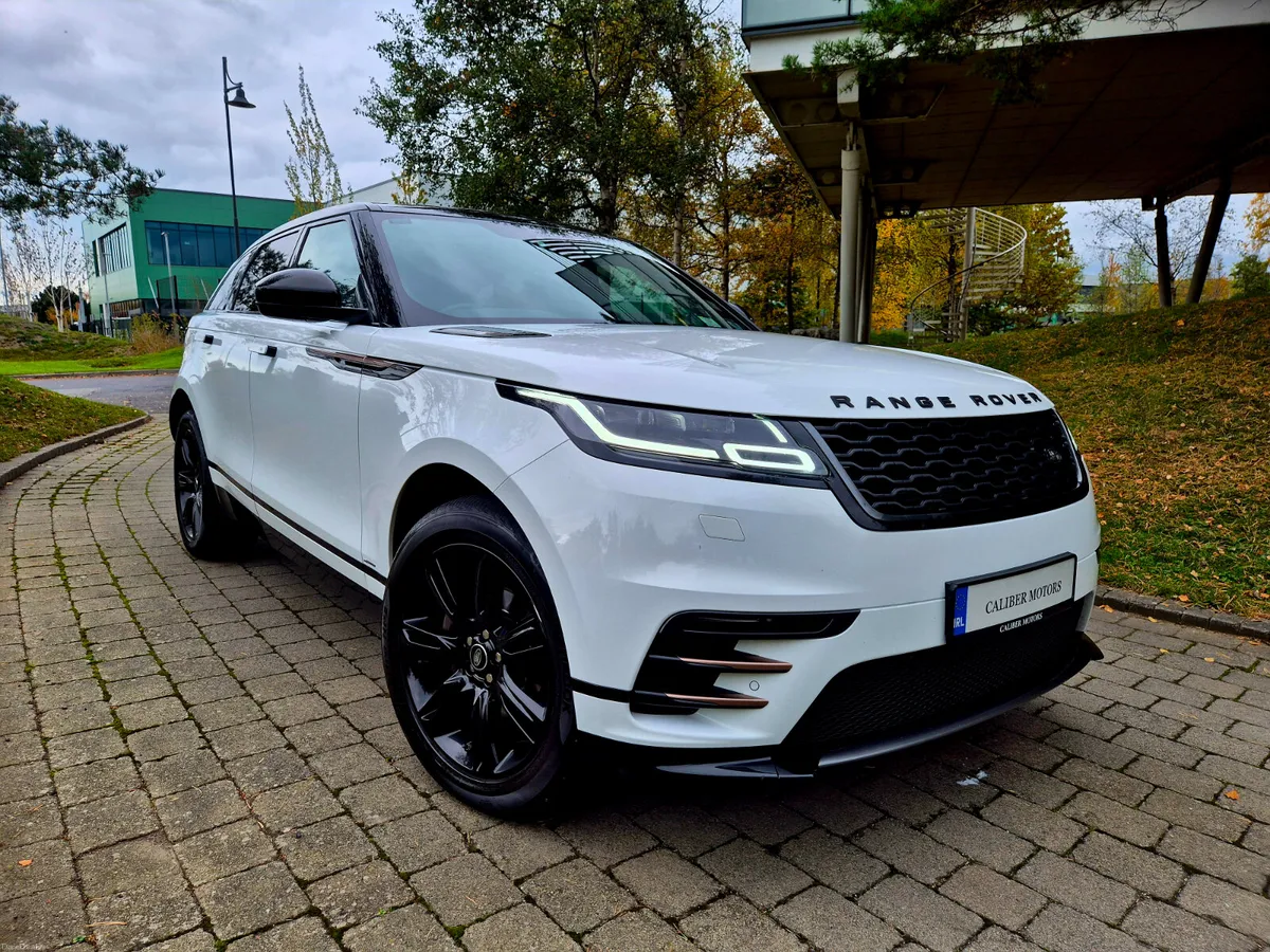 RANGE ROVER VELAR R-DYNAMIC SLIDING SUNROOF - Image 1