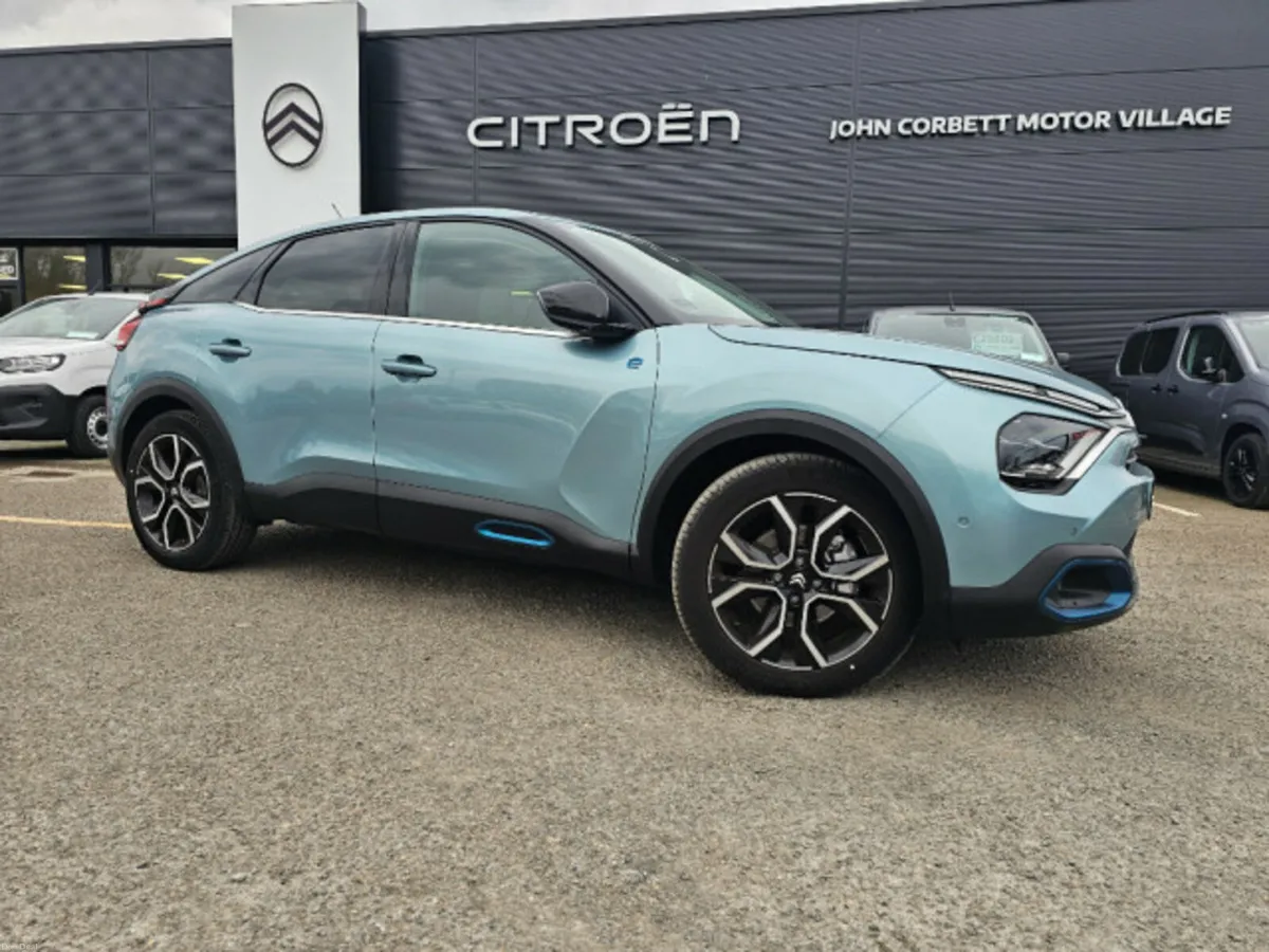 Citroen e-C4 eFlair Pack 50KWH 136HP - Image 4