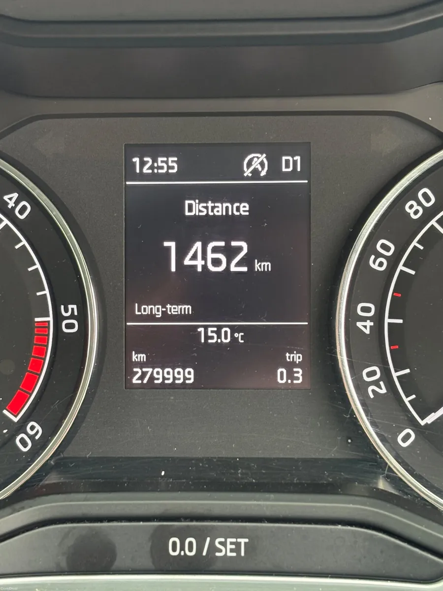 Skoda Superb 2019 - Image 6