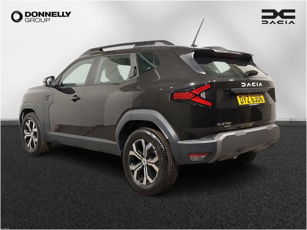 Dacia Duster Estate Expression - Image 2