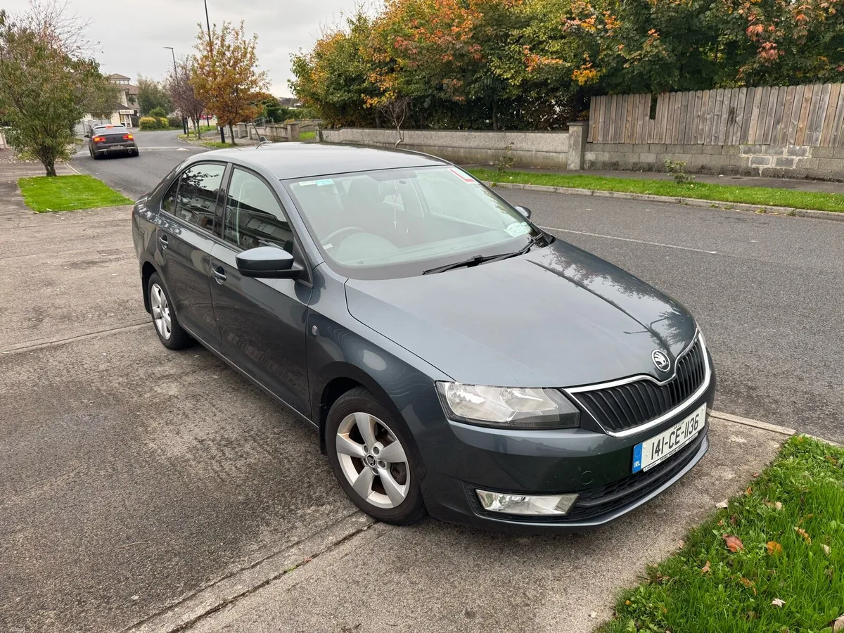 Scoda Rapid Limo AMB1.6TDI 90Hp 4DR - Image 2