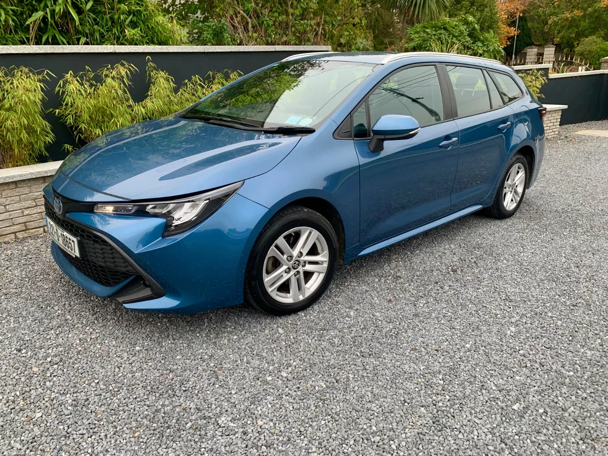 TOYOTA COROLLA 2022 HYBRID. IRISH CAR - Image 1