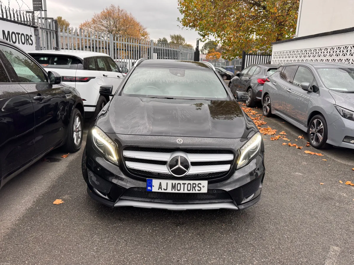 15 MERCEDES GLA AMG LINE AUTOMATIC - Image 4