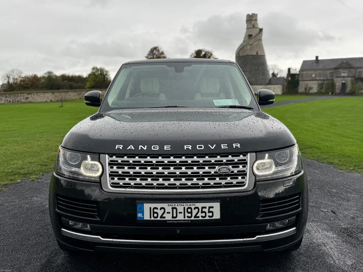 2016 Range Rover 3.0TDV6 VOGUE LOW KM - Image 2
