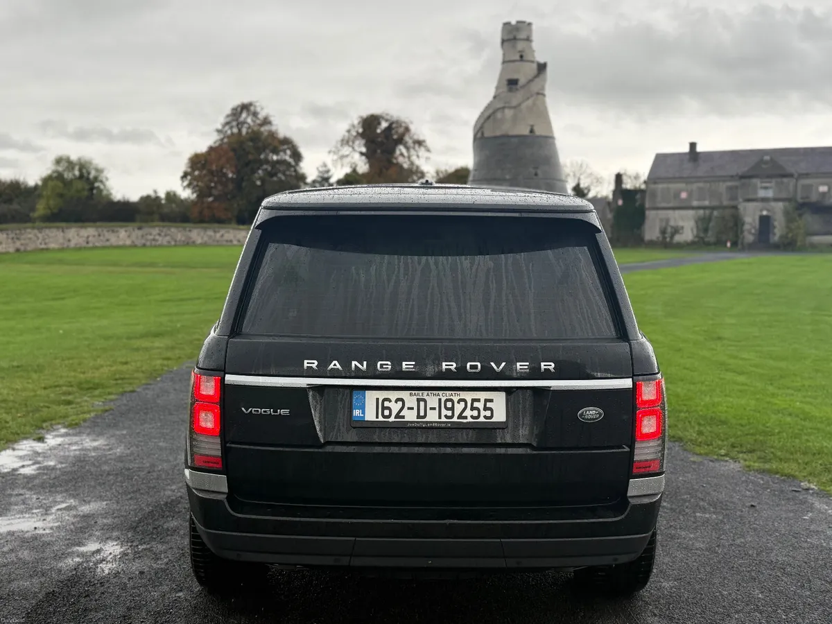 2016 Range Rover 3.0TDV6 VOGUE LOW KM - Image 6