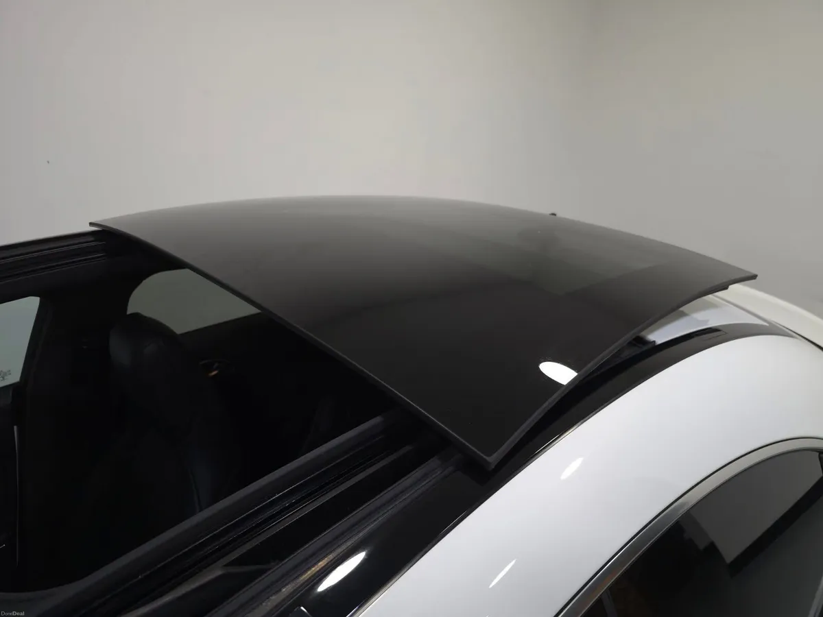 Mercedes-Benz CLA 200D AMG Sport Line - Image 4