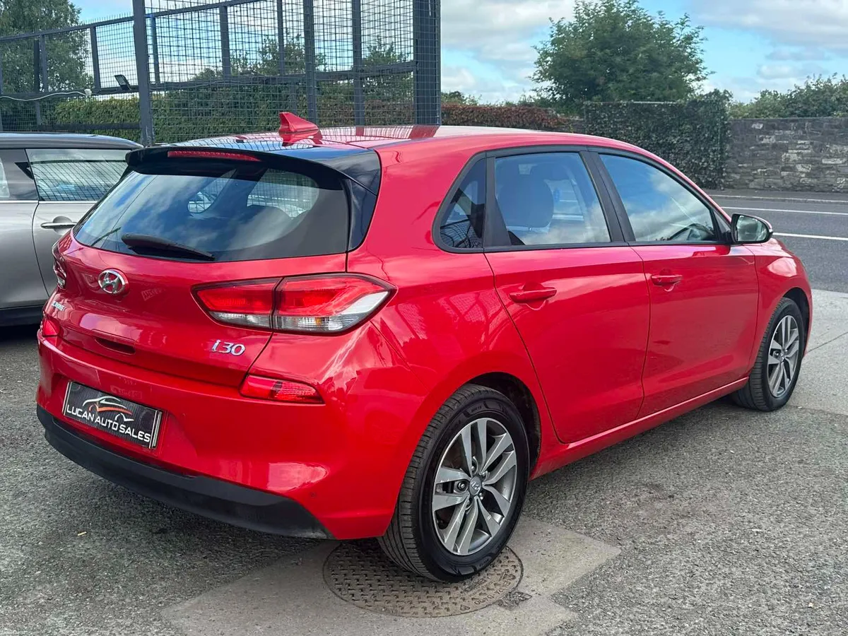 2017 i30 Deluxe NEW MODEL! - Image 5