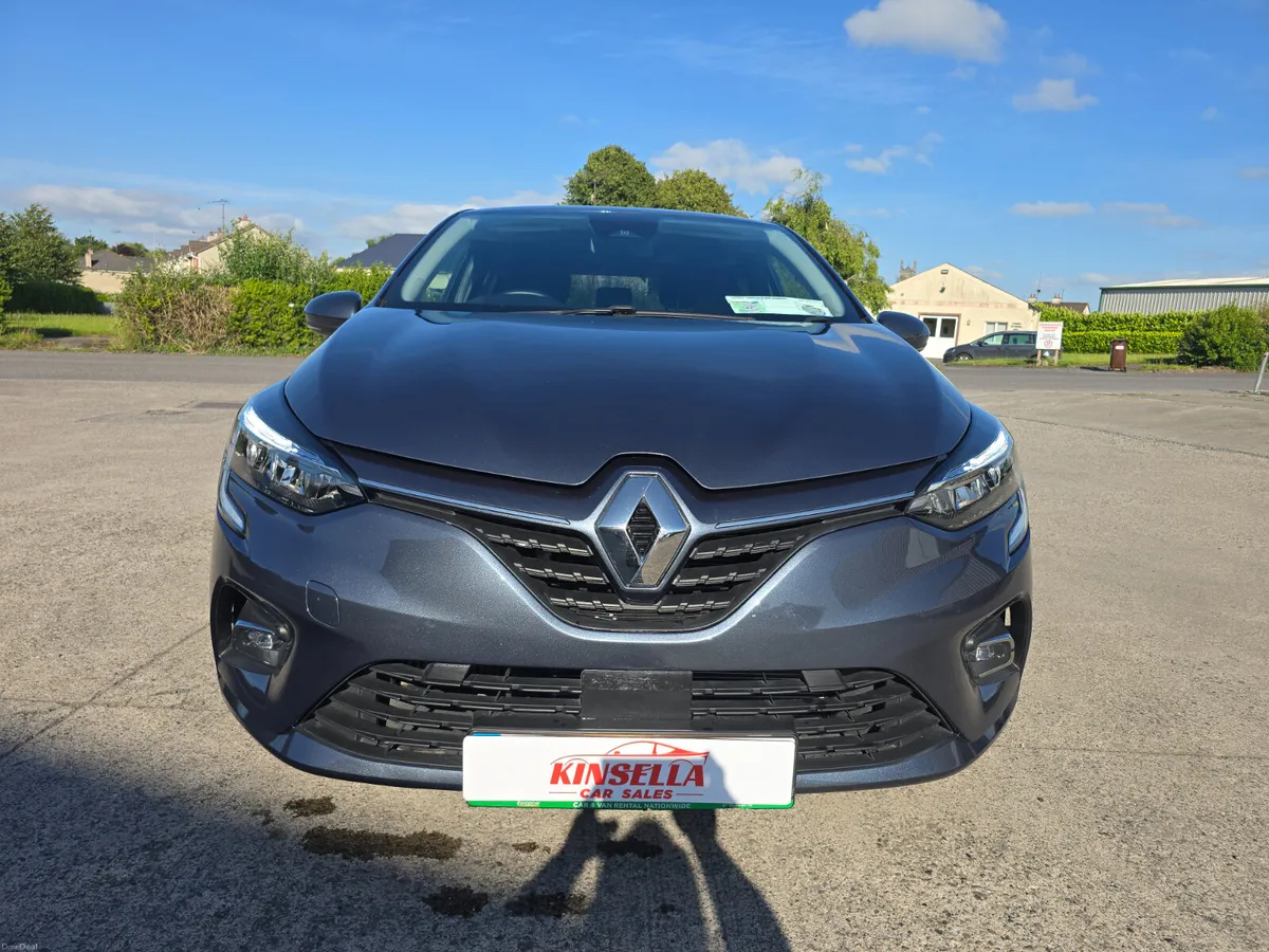 Renault Clio 2021 ICONIC TCe 100 - Image 2