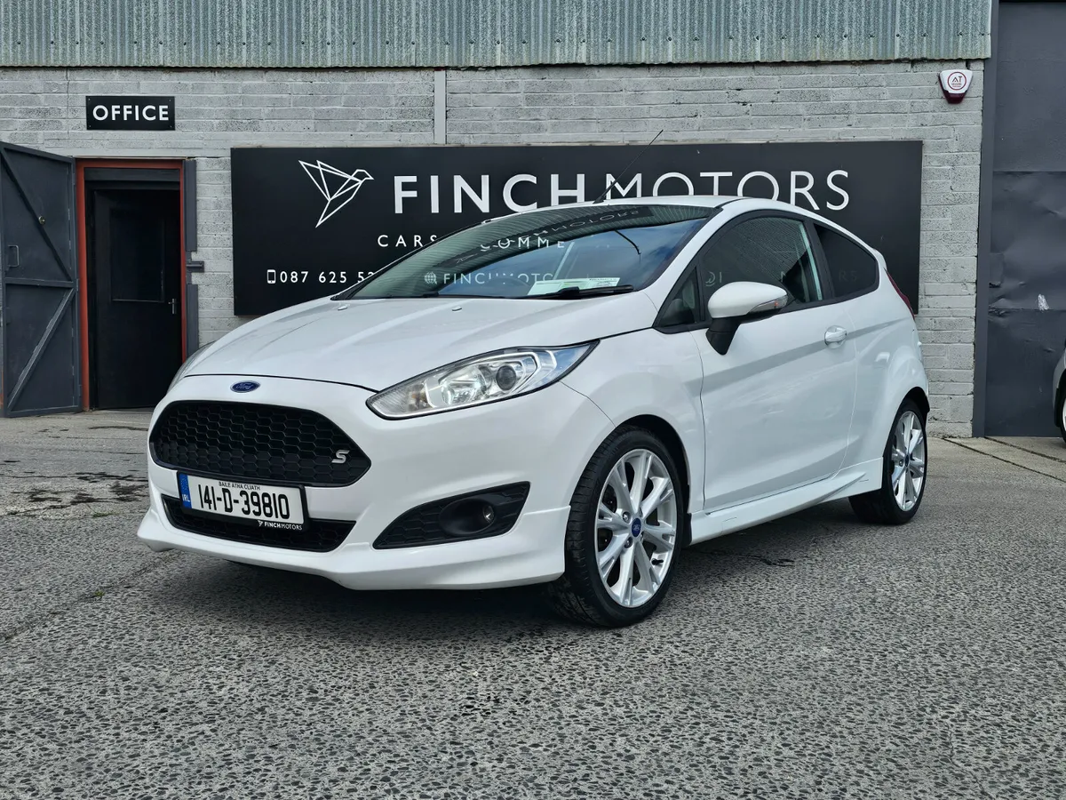 FORD FIESTA ZETEC S LINE // 06/26 NCT - Image 3