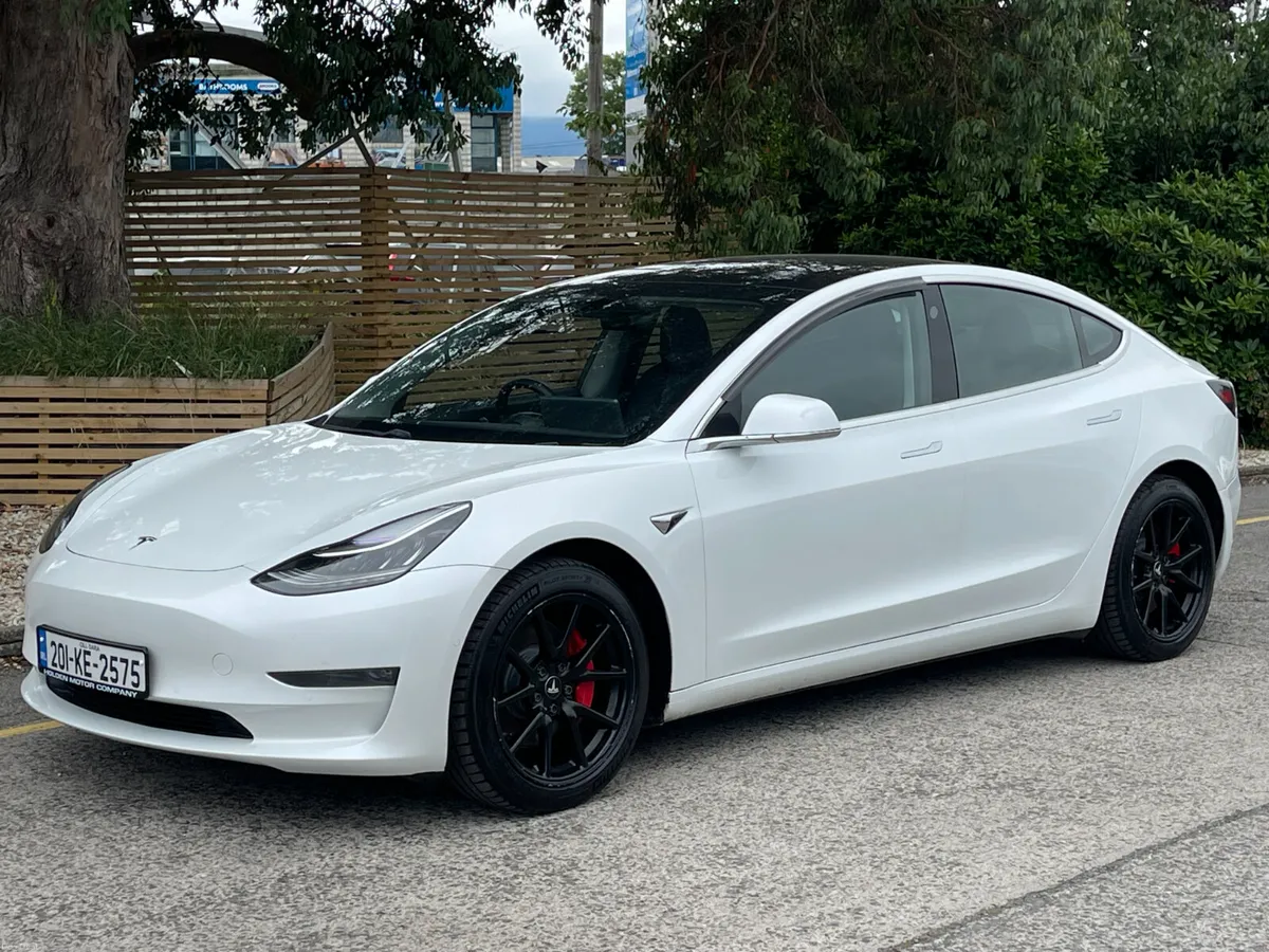 2020 Tesla Model 3**long range**PANROOF** - Image 3