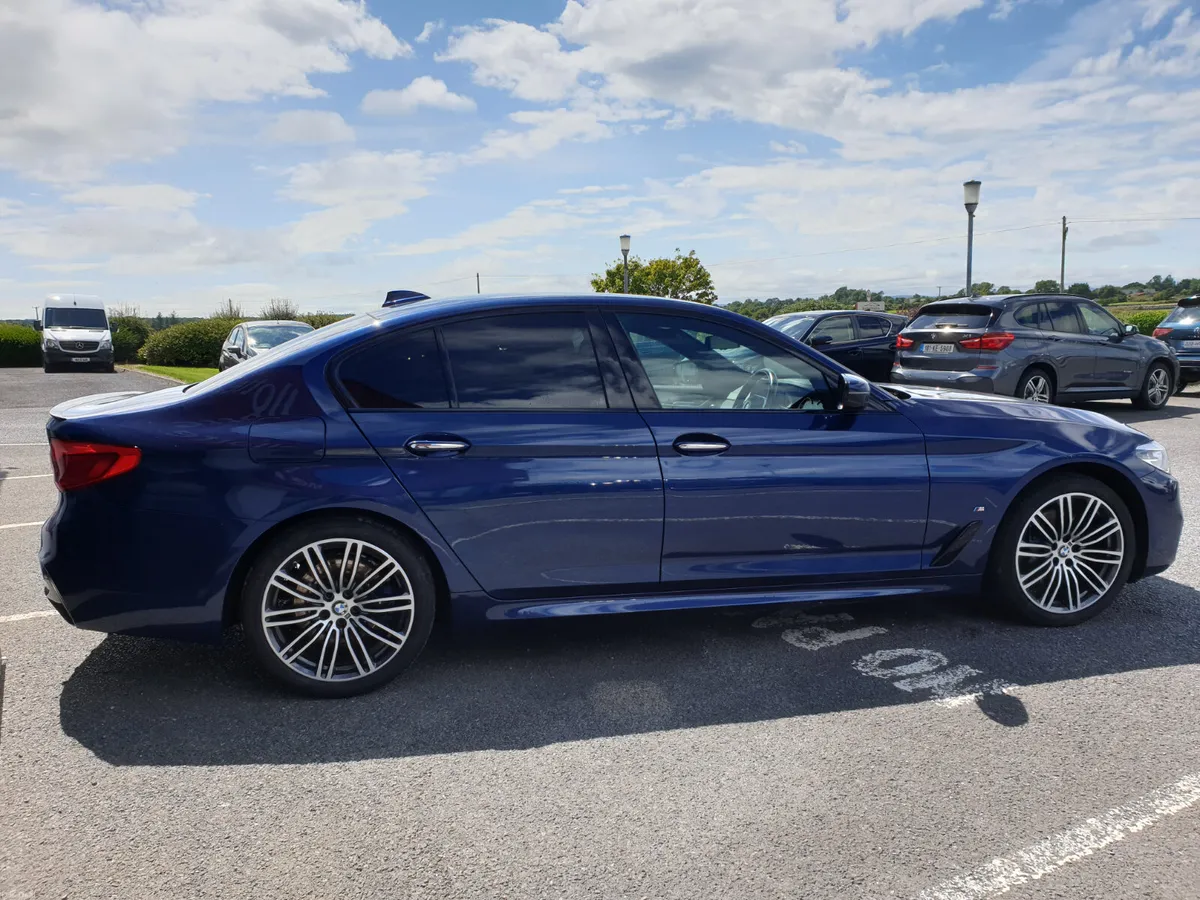 BMW 530E M SPORT - Image 6