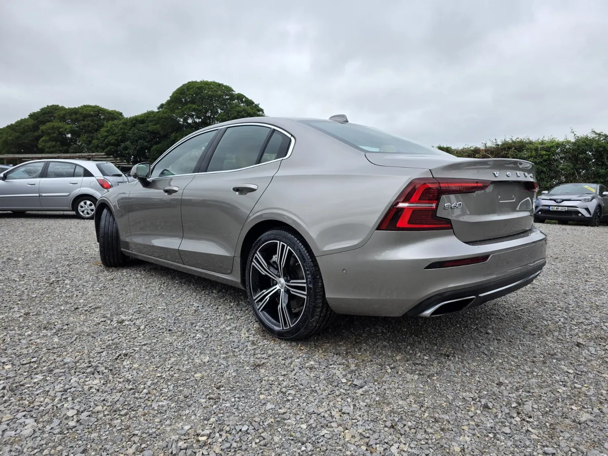 2019 Volvo S60 | T6 Twin Engine AWD Inscription - Image 3