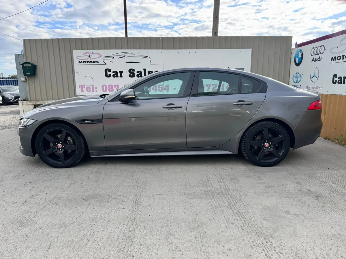 181 Jaguar XE  2.0D 180PS R-SPORT Auto - Image 2