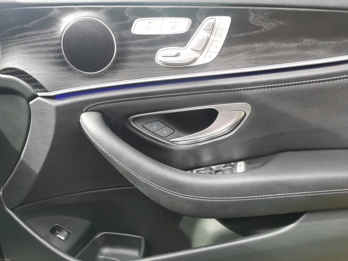 Mercedes-Benz E-Class 2020 - Image 6