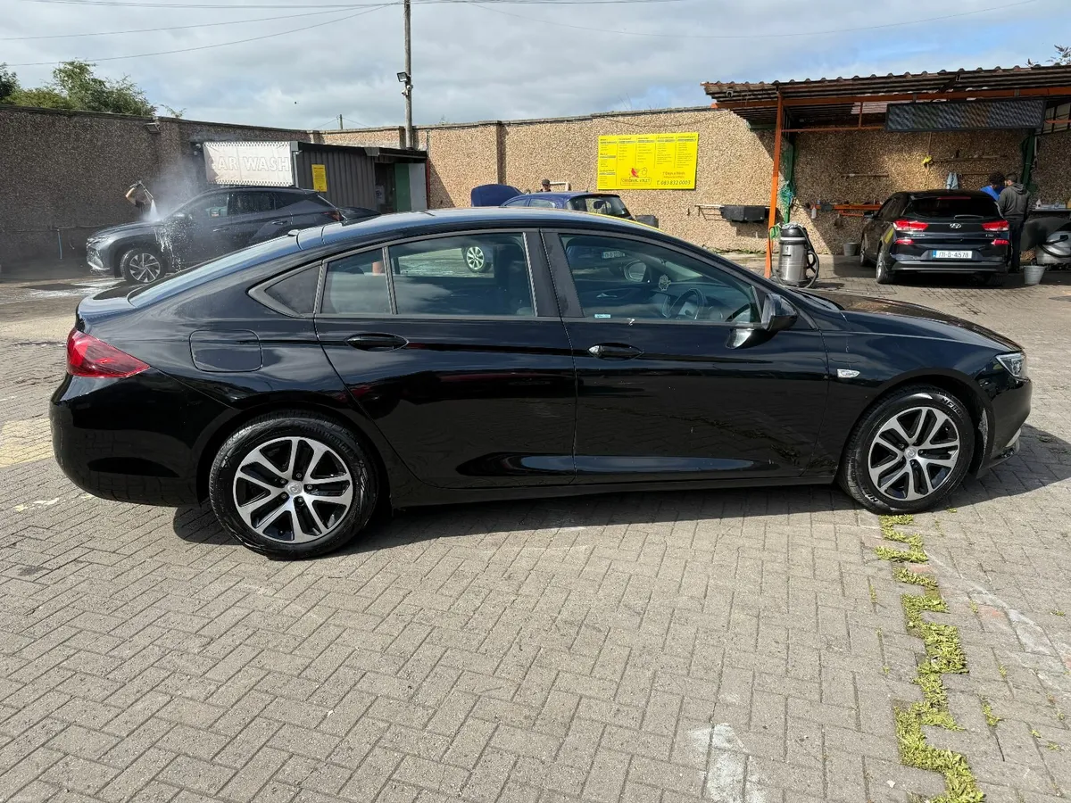 Opel Insignia Grant Sport SC 1.6d new  NCT03/28 - Image 5