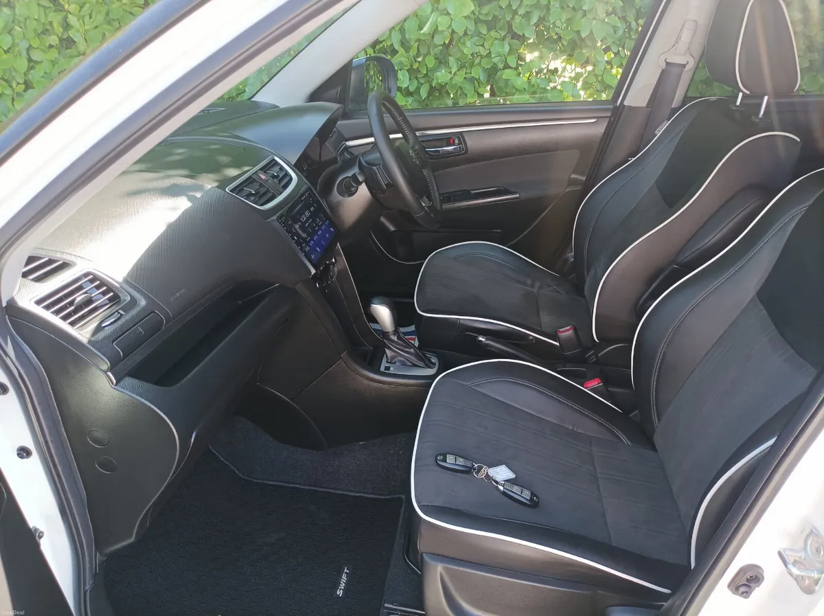 Suzuki Swift 1.2 Petrol Mild Hybrid Auto, 2016 - Image 3