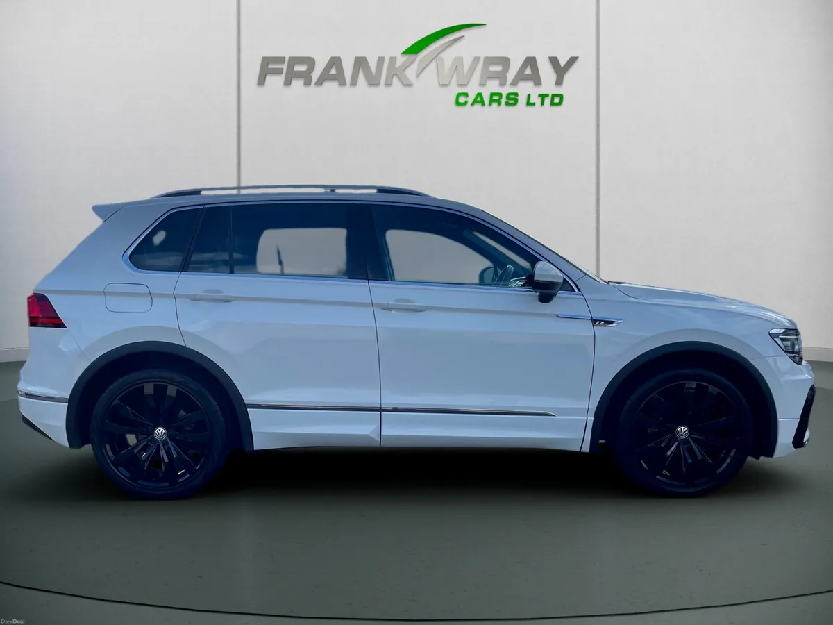 2018 VOLKSWAGEN TIGUAN R-LINE 2.0 TDI 150 BHP MINT - Image 4